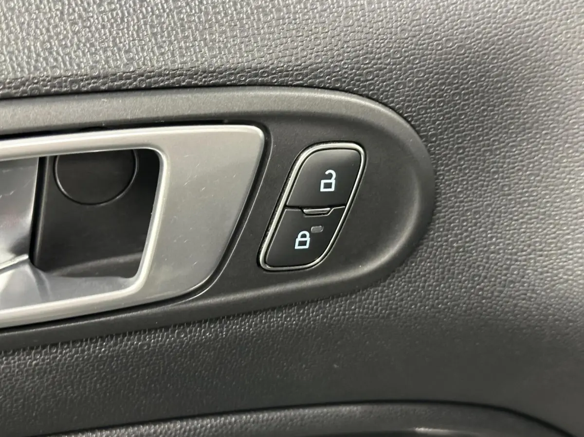 1.0 EcoBoost Titanium ECC LM CARPLAY NAVI CRUISE.