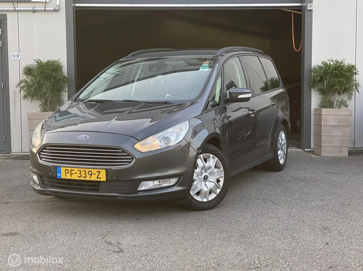 Ford Galaxy leasen