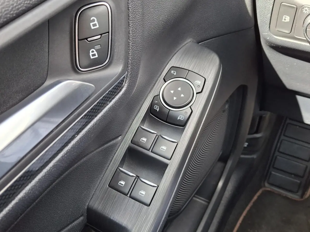 2.5 PHEV ST-Line | Elektrische trekhaak | Pano | Winterpack | Adaptive Cruise | Dual Climate Control | Dealer onderhouden! |