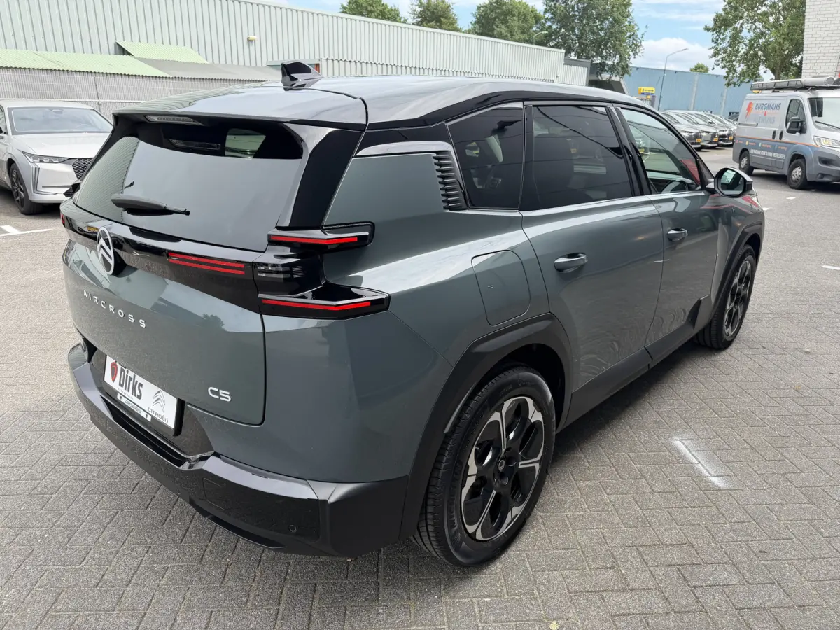225pk Plug-In Hybrid Plus (Trekhaak - Elektrische Klep - Leder incl verwarming/koeling/massage/geheugen - Adaptieve Cruise Controle - Keyless Entry - Camera - Parkeersensoren V+A - LED)