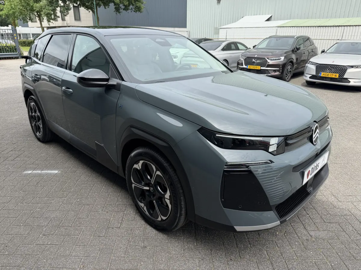 225pk Plug-In Hybrid Plus (Trekhaak - Elektrische Klep - Leder incl verwarming/koeling/massage/geheugen - Adaptieve Cruise Controle - Keyless Entry - Camera - Parkeersensoren V+A - LED)