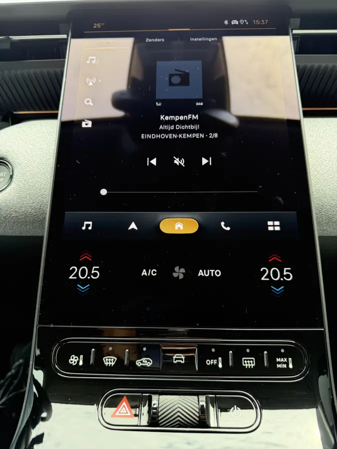 225pk Plug-In Hybrid Plus (Trekhaak - Elektrische Klep - Leder incl verwarming/koeling/massage/geheugen - Adaptieve Cruise Controle - Keyless Entry - Camera - Parkeersensoren V+A - LED)