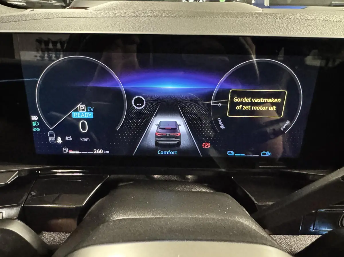 1.2 E-Tech full hybrid 200 Techno Automaat-Navigatie-Adapt.Cr.contr-Clima-Camera-Carplay-Parkeersensoren-Virtual-Head.Up-Lm20''velgen-Stoel/Stuurverwarming