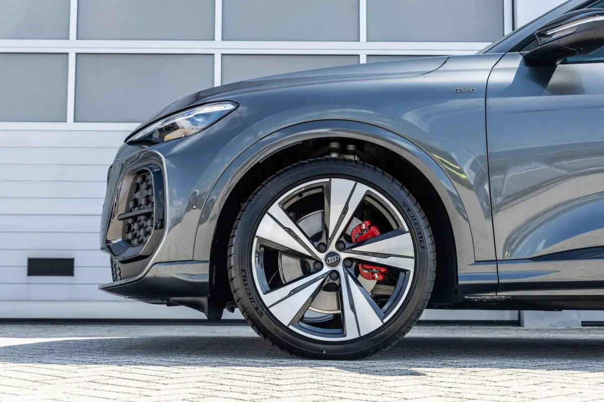 2.0 e-hybrid 367pk quattro S edition Competition | Panoramadak | Trekhaak Wegklapbaar | LMV 21''
