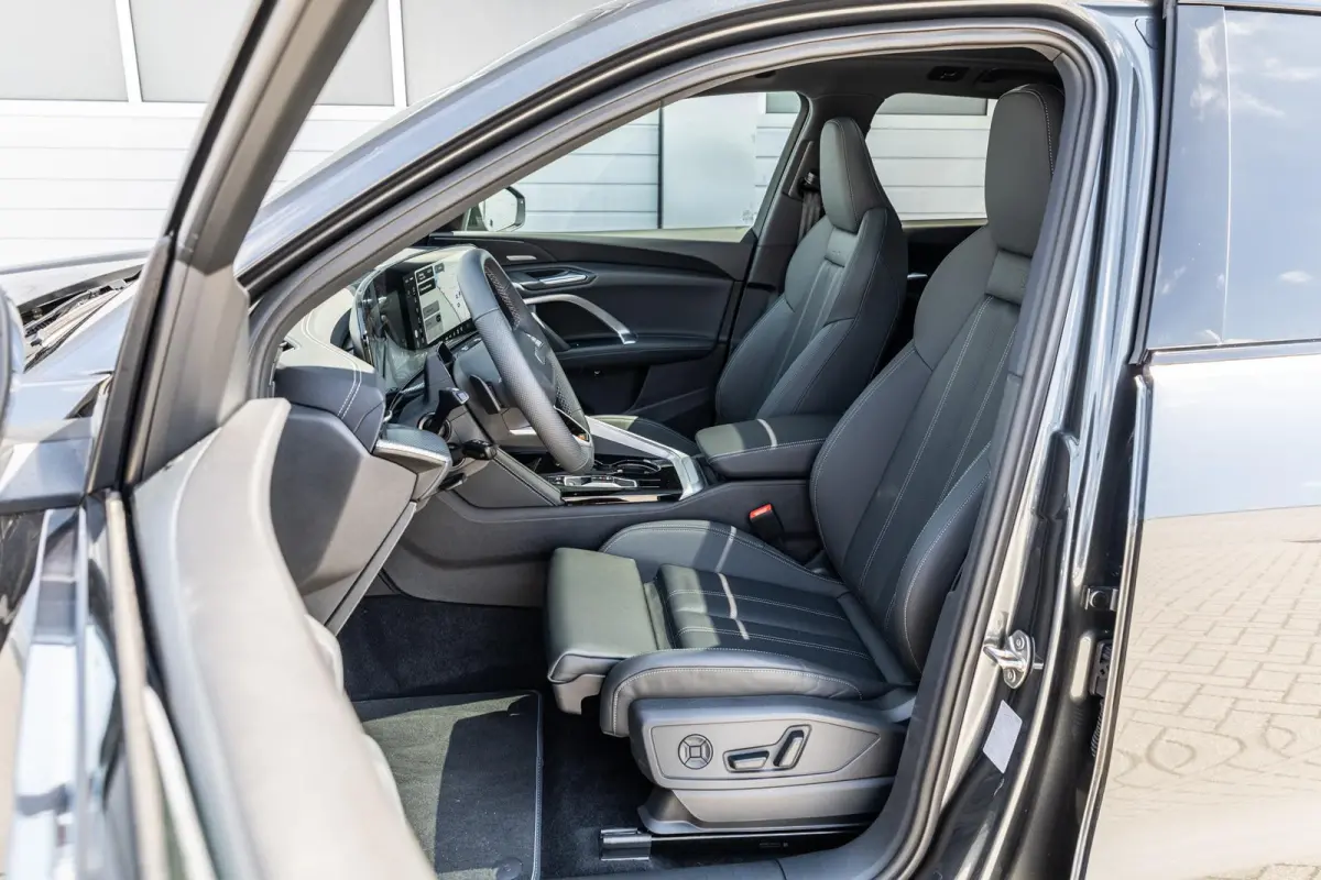 2.0 e-hybrid 367pk quattro S edition Competition | Panoramadak | Trekhaak Wegklapbaar | LMV 21''