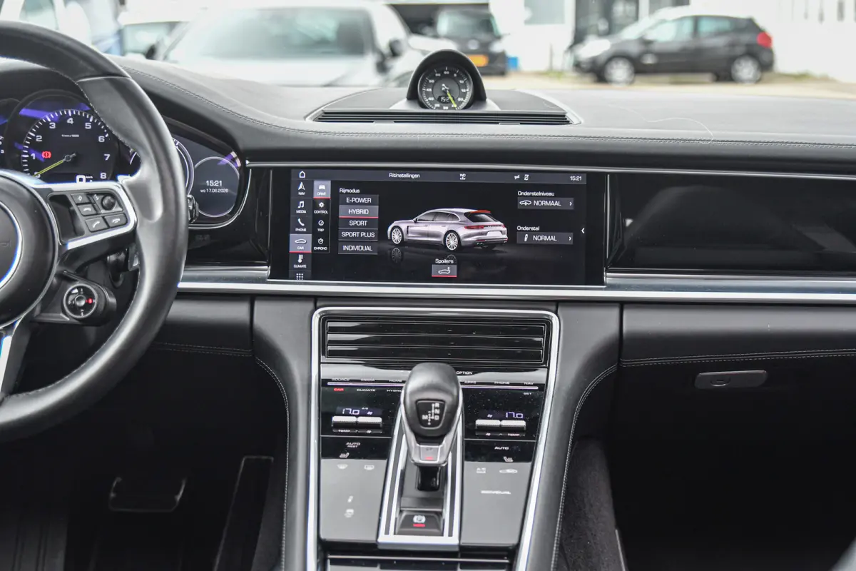 2.9 4 E-Hybrid, Sport Chrono, Rear Entertainment, Luchtvering, Softclose, Pano, 360, HUD, Leder!