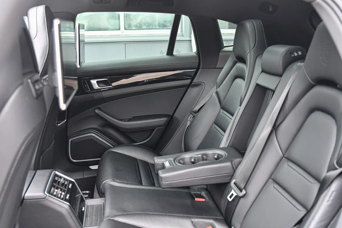2.9 4 E-Hybrid, Sport Chrono, Rear Entertainment, Luchtvering, Softclose, Pano, 360, HUD, Leder!