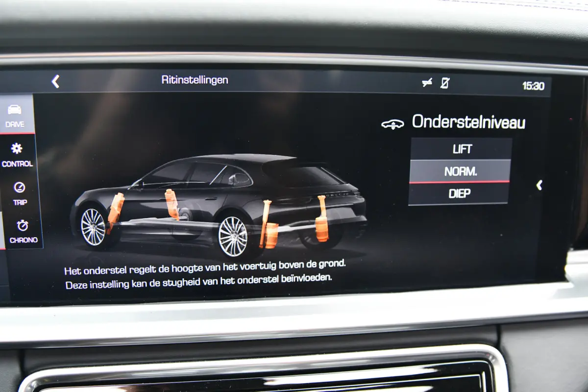 2.9 4 E-Hybrid, Sport Chrono, Rear Entertainment, Luchtvering, Softclose, Pano, 360, HUD, Leder!