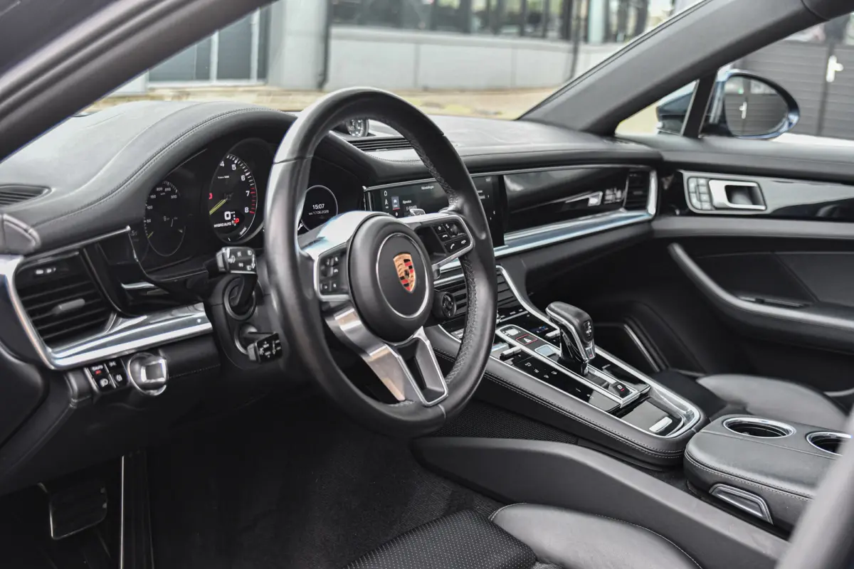 2.9 4 E-Hybrid, Sport Chrono, Rear Entertainment, Luchtvering, Softclose, Pano, 360, HUD, Leder!