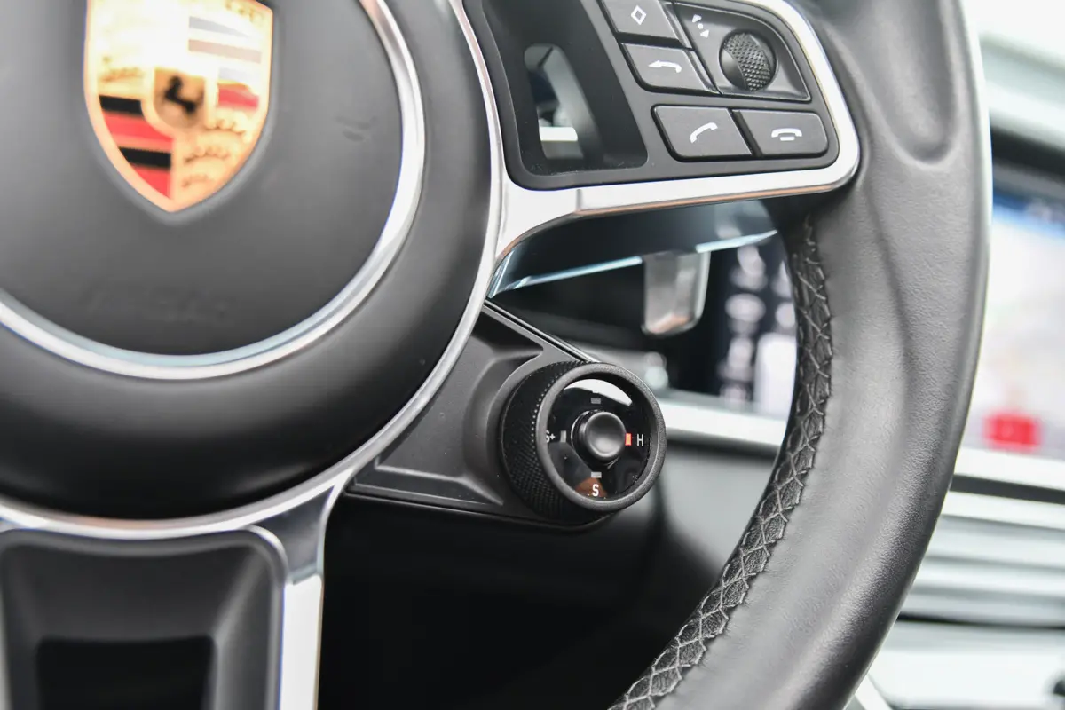 2.9 4 E-Hybrid, Sport Chrono, Rear Entertainment, Luchtvering, Softclose, Pano, 360, HUD, Leder!