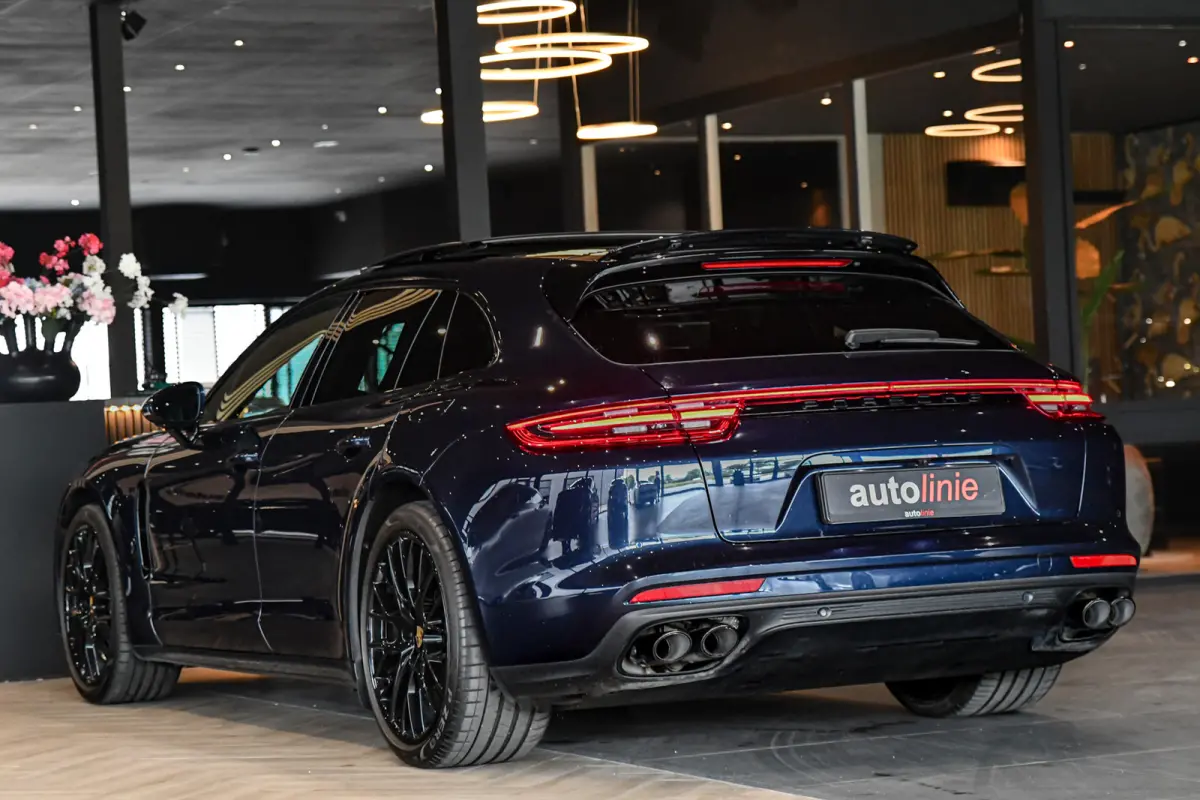 2.9 4 E-Hybrid, Sport Chrono, Rear Entertainment, Luchtvering, Softclose, Pano, 360, HUD, Leder!