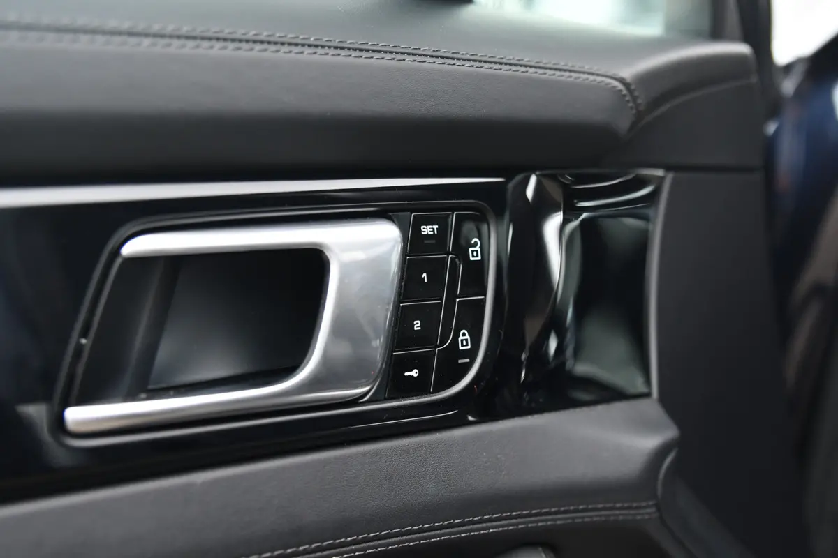 2.9 4 E-Hybrid, Sport Chrono, Rear Entertainment, Luchtvering, Softclose, Pano, 360, HUD, Leder!