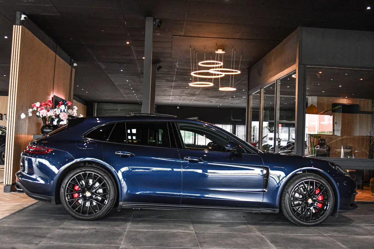 2.9 4 E-Hybrid, Sport Chrono, Rear Entertainment, Luchtvering, Softclose, Pano, 360, HUD, Leder!