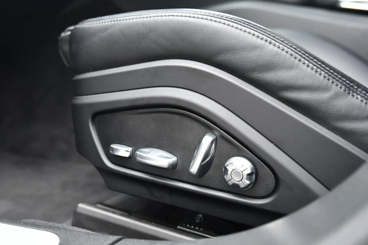 2.9 4 E-Hybrid, Sport Chrono, Rear Entertainment, Luchtvering, Softclose, Pano, 360, HUD, Leder!