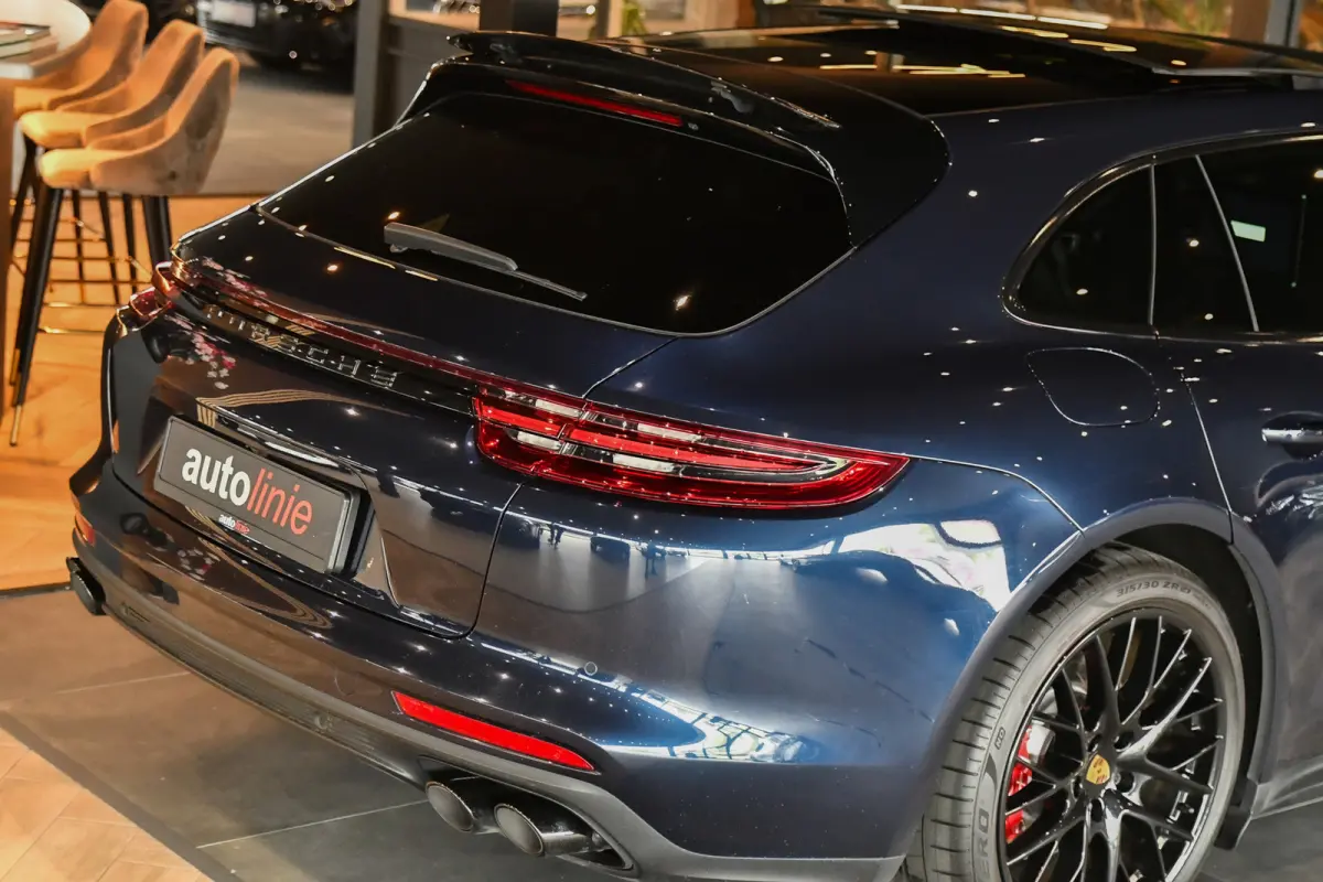 2.9 4 E-Hybrid, Sport Chrono, Rear Entertainment, Luchtvering, Softclose, Pano, 360, HUD, Leder!