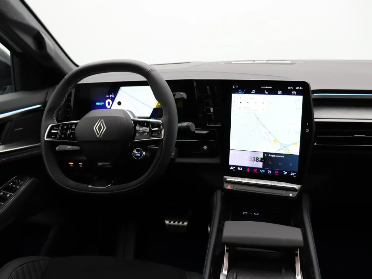 E-Tech full hybrid 200pk esprit Alpine | Vijf jaar garantie | Harman Kardon | Panoramisch dak | Active driver assist |