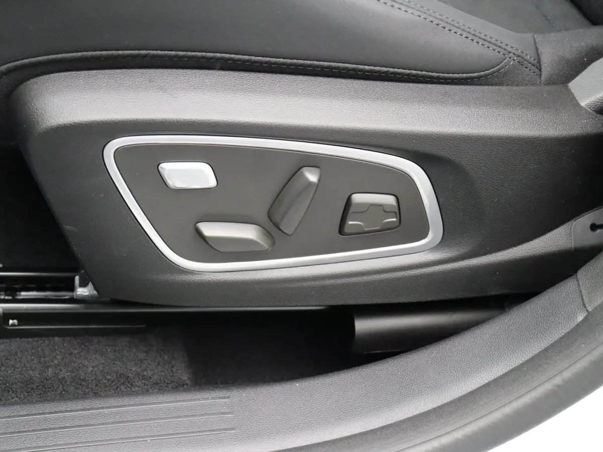 E-Tech full hybrid 200pk esprit Alpine | Vijf jaar garantie | Harman Kardon | Panoramisch dak | Active driver assist |