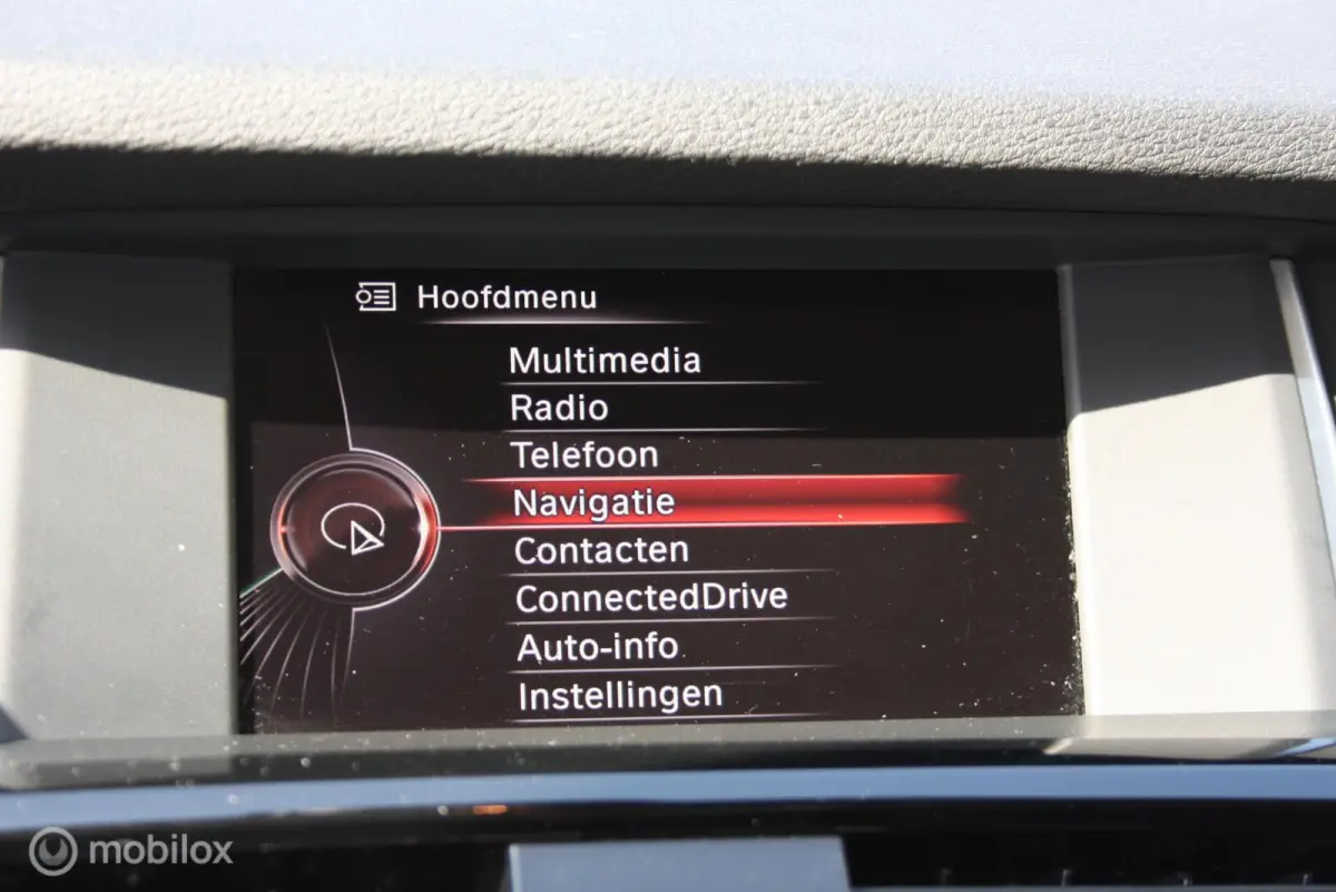 sDrive20i Exe, xenon, sporstoelen, comfort