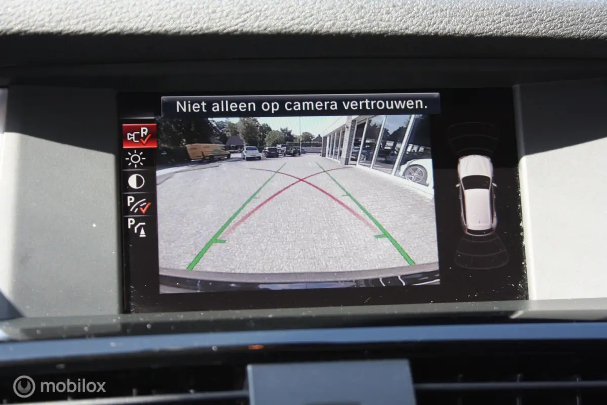 sDrive20i Exe, xenon, sporstoelen, comfort
