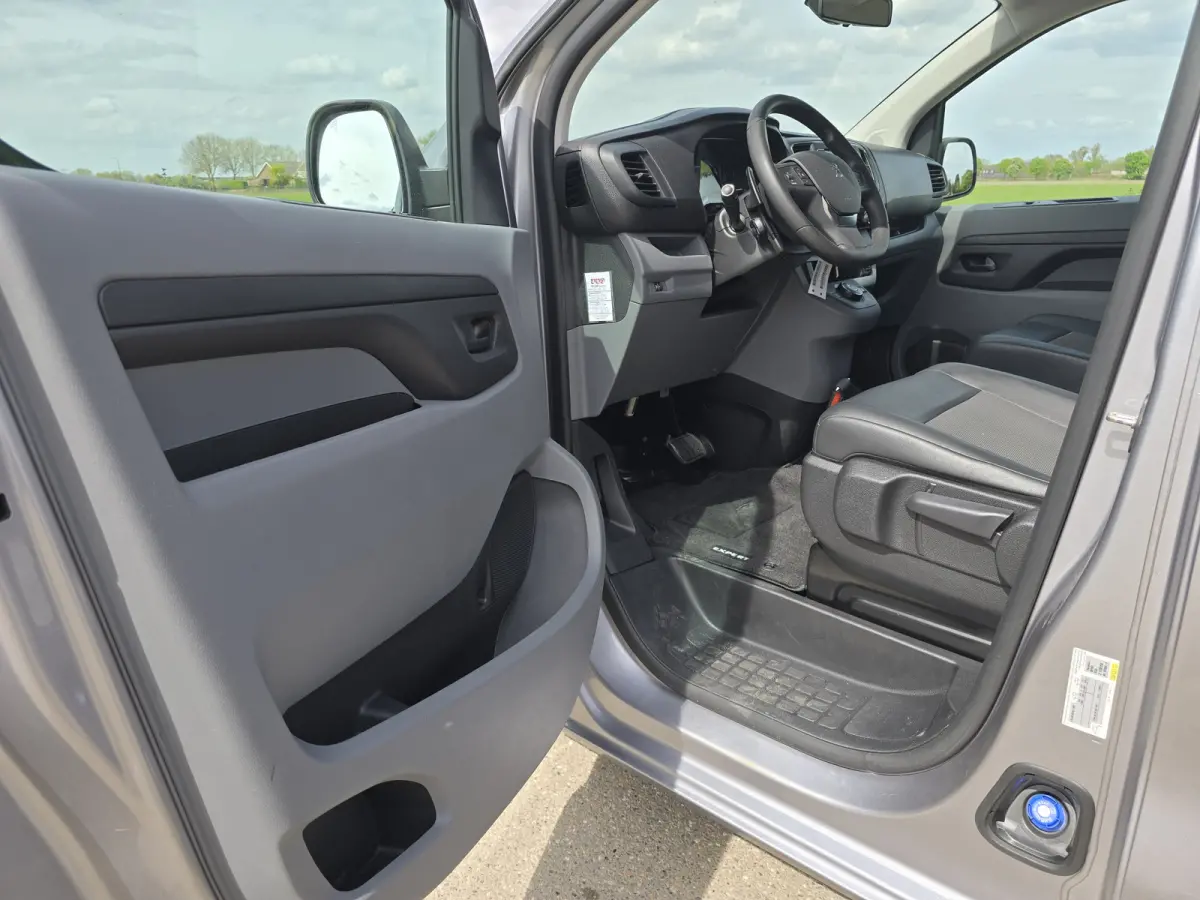 2.0 BlueHDI 120 L3 H1 - 120 Pk - Euro 6 - AUTOMAAT - Navi - ParkeerCamera
