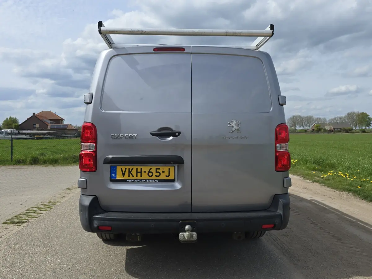 2.0 BlueHDI 120 L3 H1 - 120 Pk - Euro 6 - AUTOMAAT - Navi - ParkeerCamera