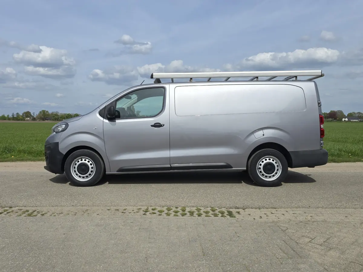 2.0 BlueHDI 120 L3 H1 - 120 Pk - Euro 6 - AUTOMAAT - Navi - ParkeerCamera