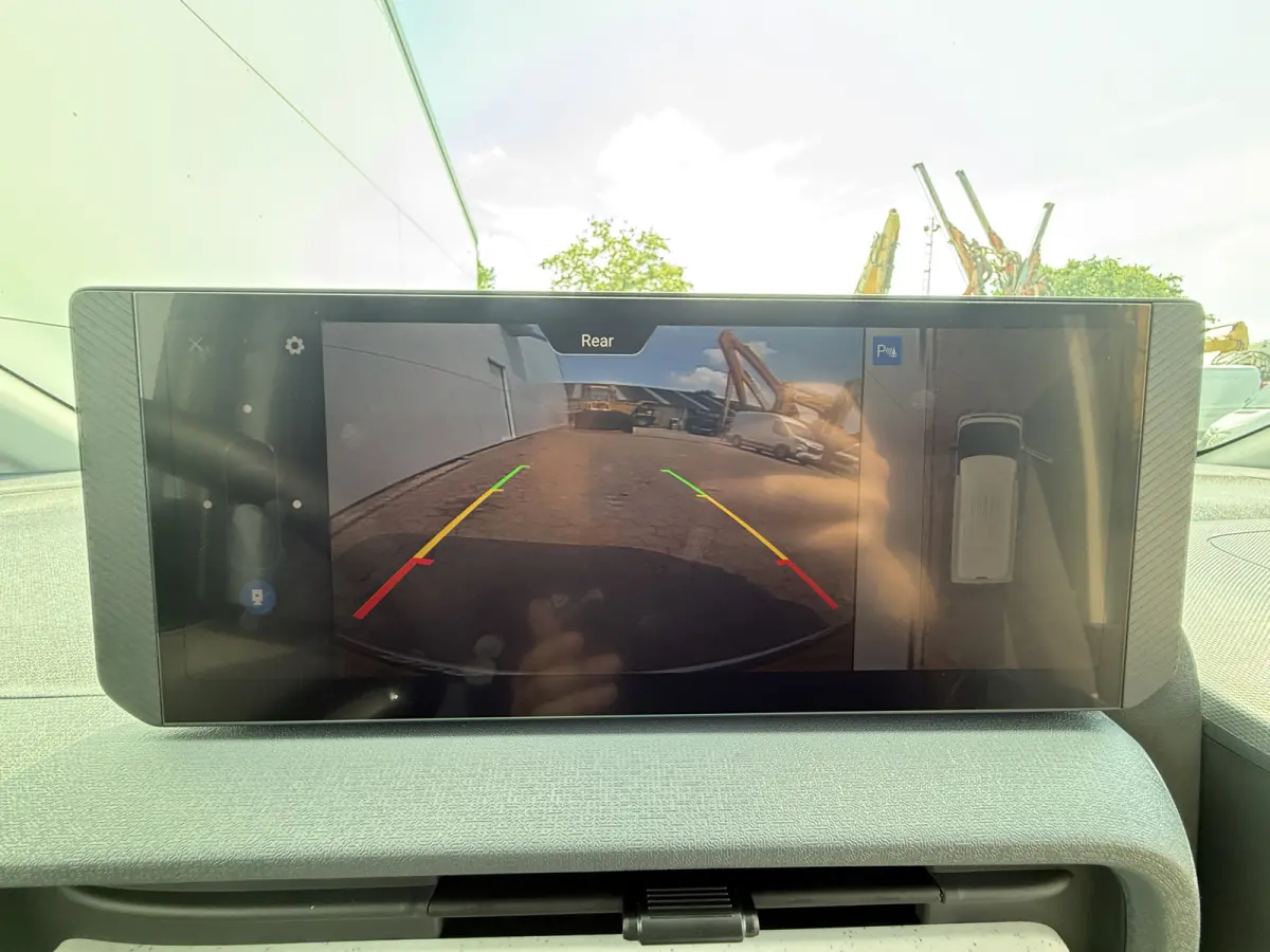 64 kWh 163PK Elektrisch! L1H1 335KM WLTP 360° Camera Dubbele schuifdeuren Snelladen Climate control Cruise control Carplay Laadkabel Parkeersensoren