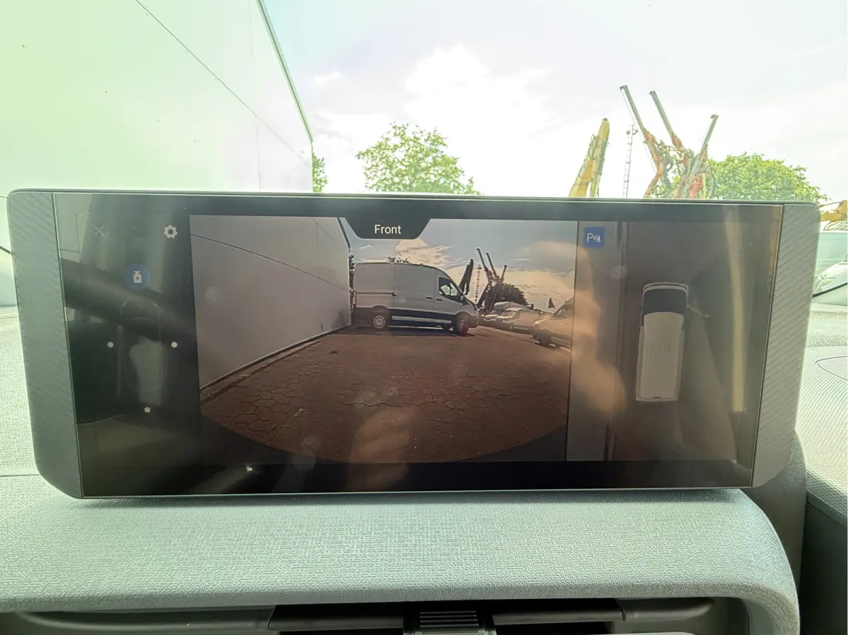 64 kWh 163PK Elektrisch! L1H1 335KM WLTP 360° Camera Dubbele schuifdeuren Snelladen Climate control Cruise control Carplay Laadkabel Parkeersensoren