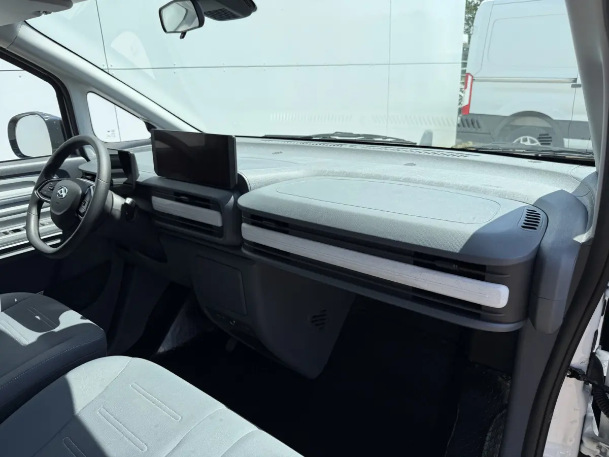 64 kWh 163PK Elektrisch! L1H1 335KM WLTP 360° Camera Dubbele schuifdeuren Snelladen Climate control Cruise control Carplay Laadkabel Parkeersensoren