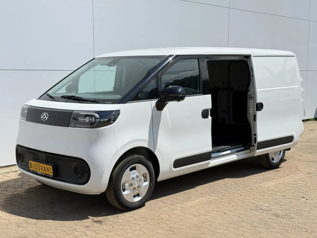 64 kWh 163PK Elektrisch! L1H1 335KM WLTP 360° Camera Dubbele schuifdeuren Snelladen Climate control Cruise control Carplay Laadkabel Parkeersensoren