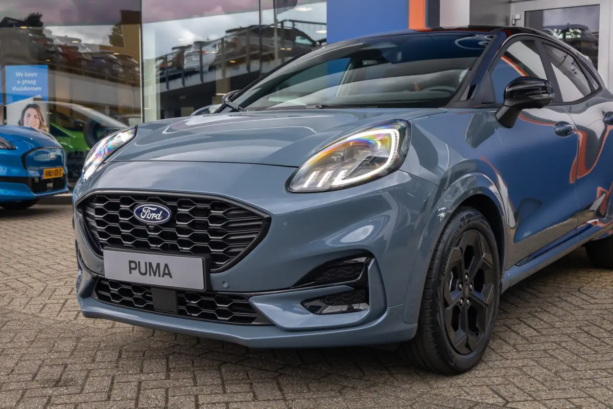 1.0 EcoBoost BlueCruise Edition | Matrix LED | 360 Camera | Sportonderstel | Winterpack | Bang& Olufsen | Adaptive Cruise Control | Apple Carplay/Android Auto | Achterbank in delen neerklapb