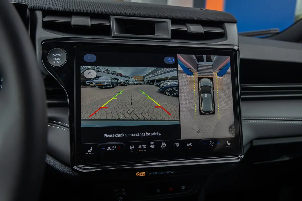 1.0 EcoBoost BlueCruise Edition | Matrix LED | 360 Camera | Sportonderstel | Winterpack | Bang& Olufsen | Adaptive Cruise Control | Apple Carplay/Android Auto | Achterbank in delen neerklapb