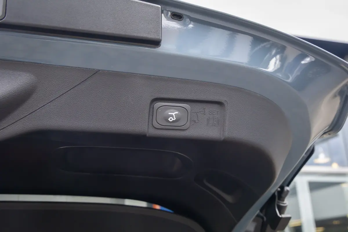 1.0 EcoBoost BlueCruise Edition | Matrix LED | 360 Camera | Sportonderstel | Winterpack | Bang& Olufsen | Adaptive Cruise Control | Apple Carplay/Android Auto | Achterbank in delen neerklapb