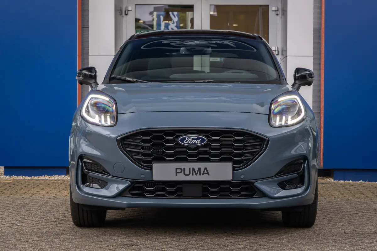 1.0 EcoBoost BlueCruise Edition | Matrix LED | 360 Camera | Sportonderstel | Winterpack | Bang& Olufsen | Adaptive Cruise Control | Apple Carplay/Android Auto | Achterbank in delen neerklapb