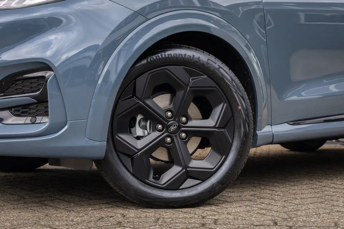 1.0 EcoBoost BlueCruise Edition | Matrix LED | 360 Camera | Sportonderstel | Winterpack | Bang& Olufsen | Adaptive Cruise Control | Apple Carplay/Android Auto | Achterbank in delen neerklapb