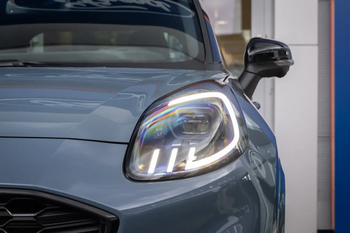 1.0 EcoBoost BlueCruise Edition | Matrix LED | 360 Camera | Sportonderstel | Winterpack | Bang& Olufsen | Adaptive Cruise Control | Apple Carplay/Android Auto | Achterbank in delen neerklapb