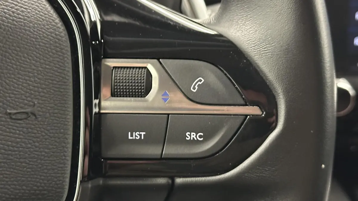 1.2 PureTech Active Pack Business AUTOMAAT TREKHAAK CAMERA CRUISE CARPLAY NAVI ECC.