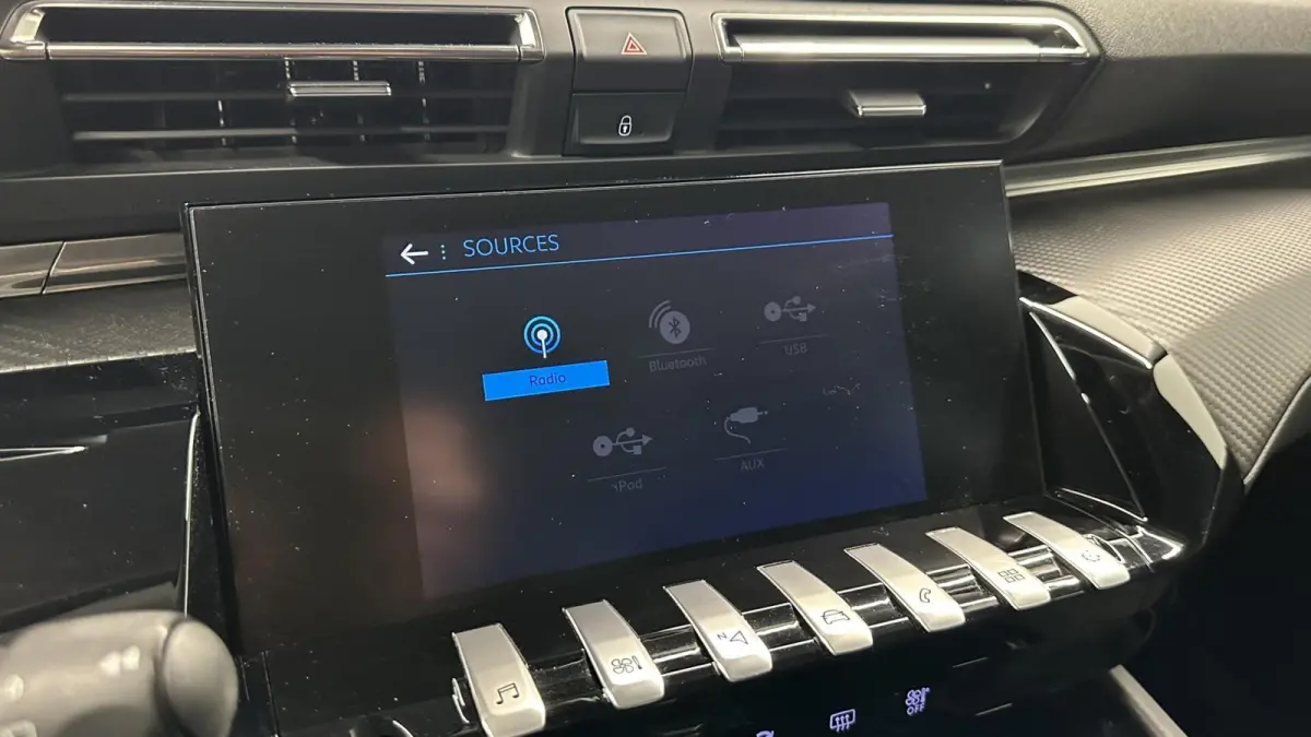 1.2 PureTech Active Pack Business AUTOMAAT TREKHAAK CAMERA CRUISE CARPLAY NAVI ECC.