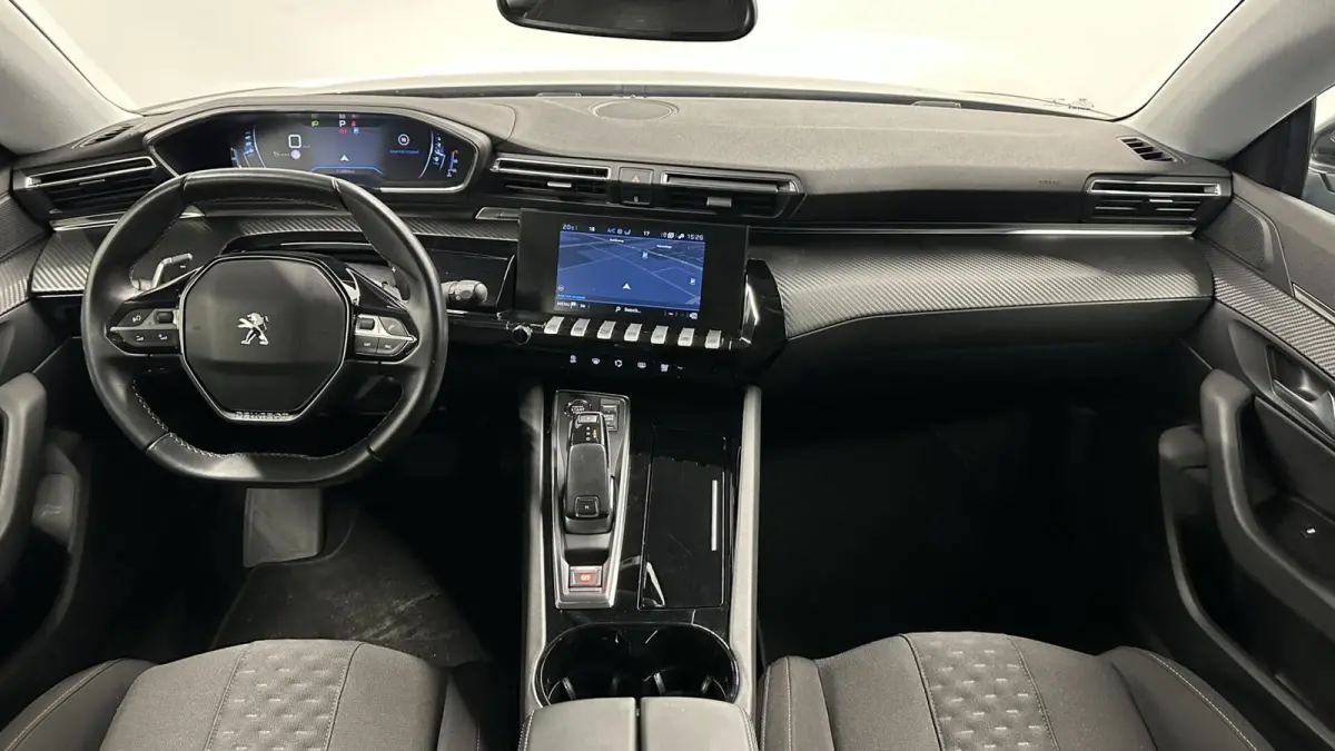 1.2 PureTech Active Pack Business AUTOMAAT TREKHAAK CAMERA CRUISE CARPLAY NAVI ECC.