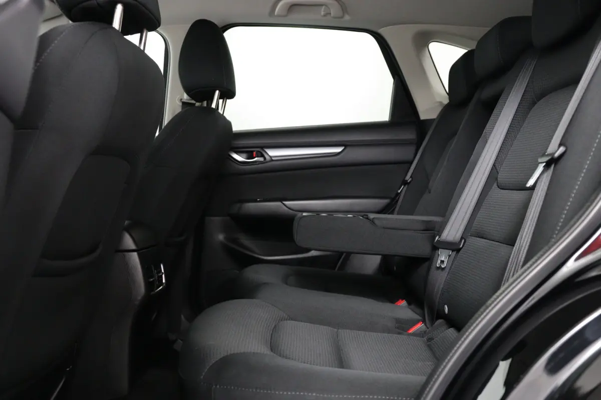 2.0 SkyActiv-G 165 GT-M | Trekhaak | Head-Up Display | 360 Camera | Stoel-/Stuurverwarming | Climate Control | Navigatie | 19 inch velgen