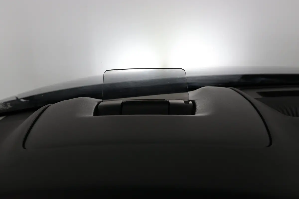 2.0 SkyActiv-G 165 GT-M | Trekhaak | Head-Up Display | 360 Camera | Stoel-/Stuurverwarming | Climate Control | Navigatie | 19 inch velgen