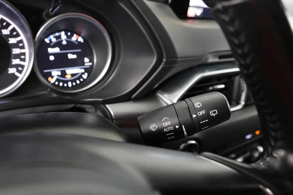 2.0 SkyActiv-G 165 GT-M | Trekhaak | Head-Up Display | 360 Camera | Stoel-/Stuurverwarming | Climate Control | Navigatie | 19 inch velgen