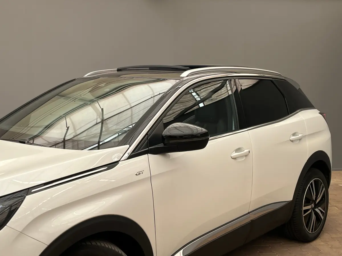 1.2 PureTech Blue Lease GT VOL!! | Panorama Dak | Alcantara stoelen met elek. verstelling en Massage | Stoelverwarming | Elek. Achterklep | Adaptieve Cruise | Carplay | Apple Carplay/Android