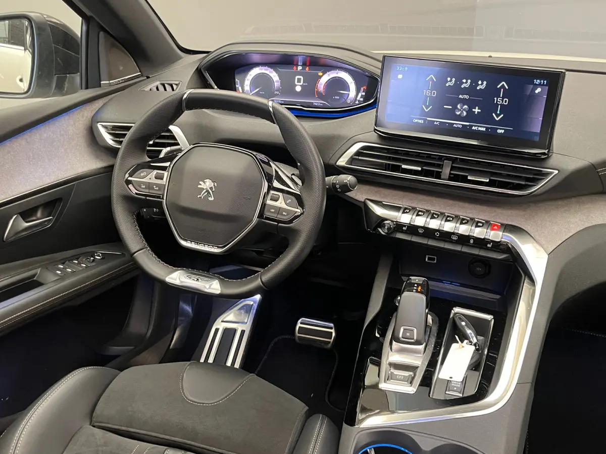 1.2 PureTech Blue Lease GT VOL!! | Panorama Dak | Alcantara stoelen met elek. verstelling en Massage | Stoelverwarming | Elek. Achterklep | Adaptieve Cruise | Carplay | Apple Carplay/Android