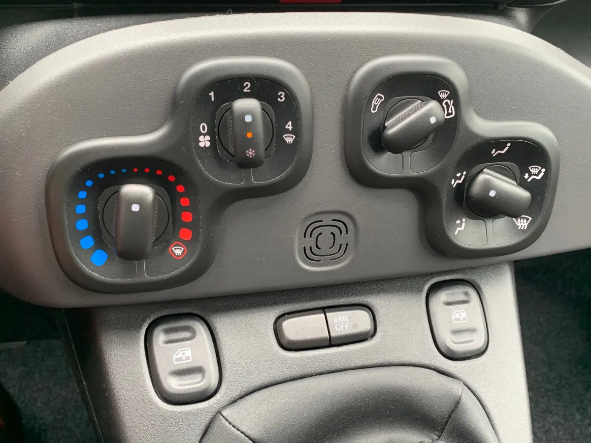 0.9 TwinAir Edizione Cool Airco | Elektrische Ramen Voor | TomTom Navi | Leuke Auto ! |