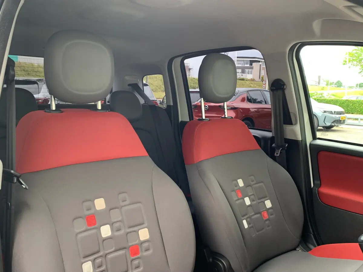 0.9 TwinAir Edizione Cool Airco | Elektrische Ramen Voor | TomTom Navi | Leuke Auto ! |