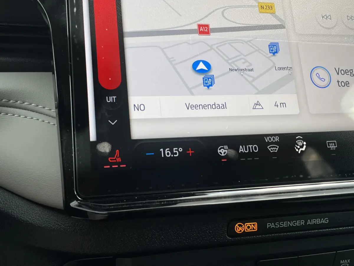 44KW | Winterpack | Cruise Control | Camera | CarPlay | Navi |
