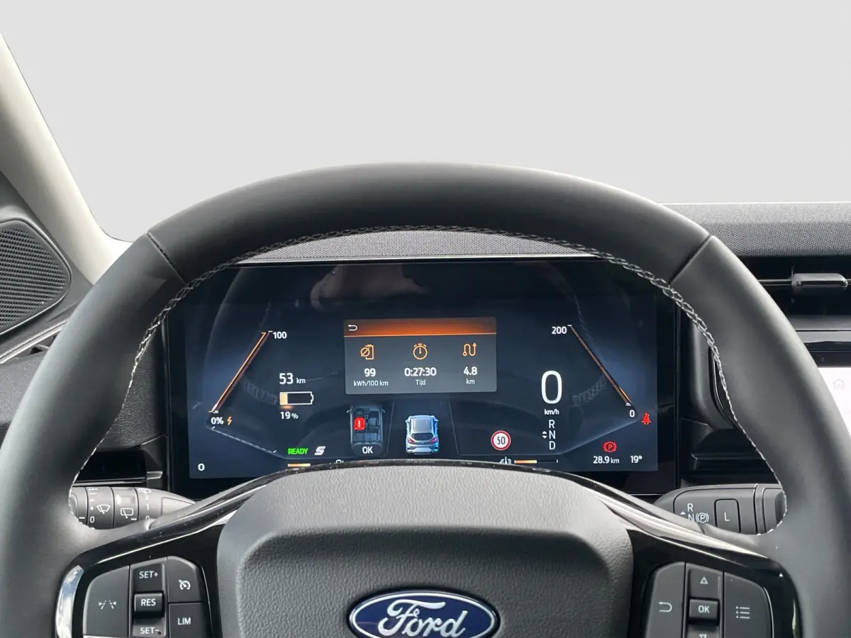 44KW | Winterpack | Cruise Control | Camera | CarPlay | Navi |