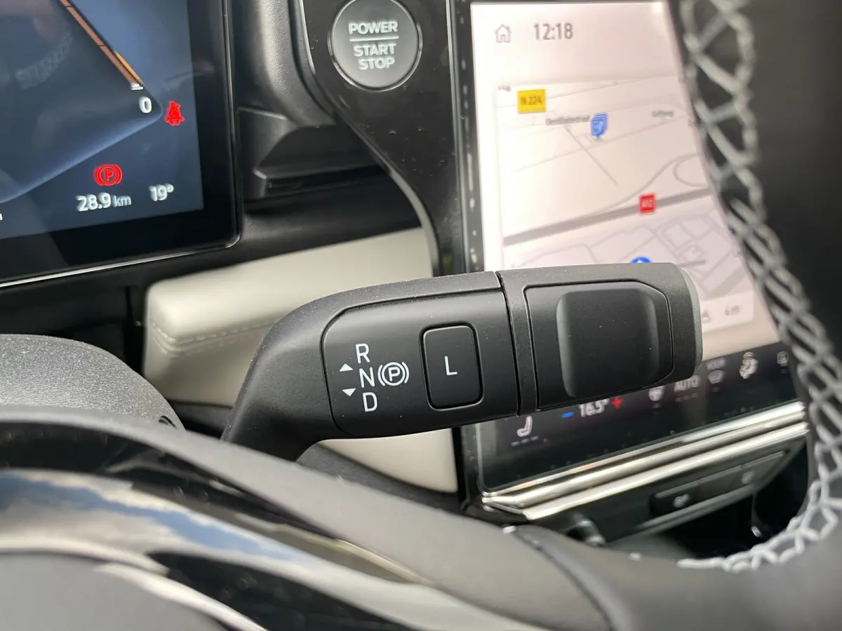 44KW | Winterpack | Cruise Control | Camera | CarPlay | Navi |