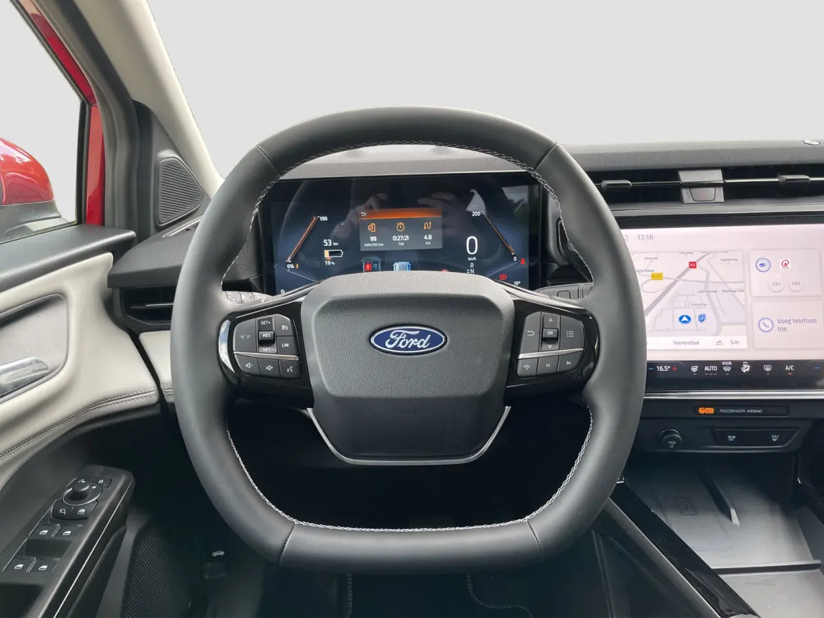 44KW | Winterpack | Cruise Control | Camera | CarPlay | Navi |